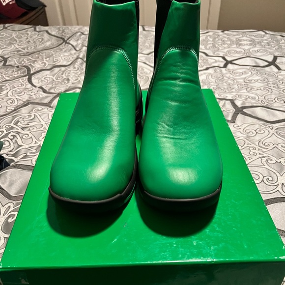 Brand New Leather Boots - Picture 3 of 7